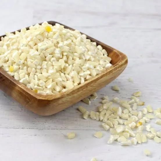 DESI WHITE CORN GRIT 2LB